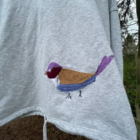 Handmade Bird Cropped Sweatshirt Small - Picture 4 of 7